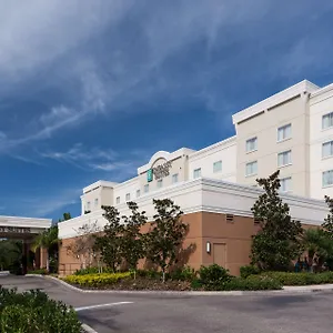 Hotel Embassy By Hilton Brandon